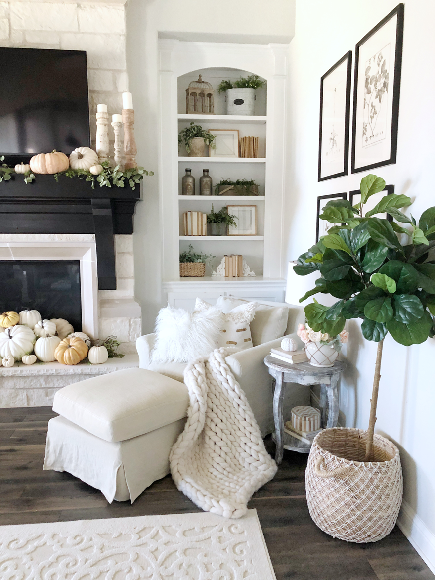 New Cozy Fall Bedroom Accessories - My Texas House
