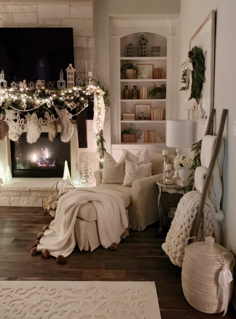 Christmas Home Tour 2018: Modern Farmhouse Glam with Silver and Gold ...
