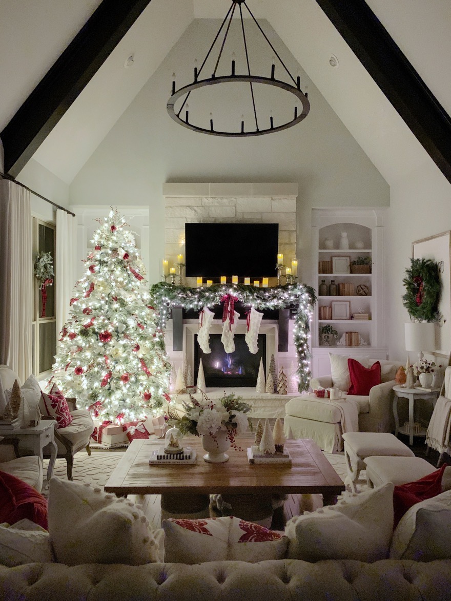 Christmas Home Tour with Pops of Red - My Texas House